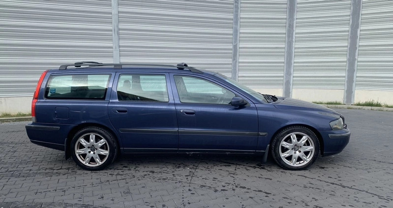 Volvo V70 cena 6700 przebieg: 277848, rok produkcji 2004 z Rybnik małe 79
